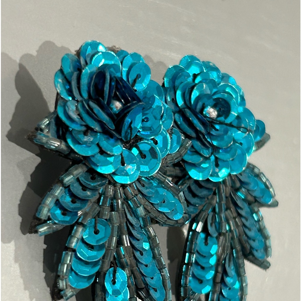 Turquoise Sequin Hand made vintage pierced earring new ( reduced) - Picture 2 of 16